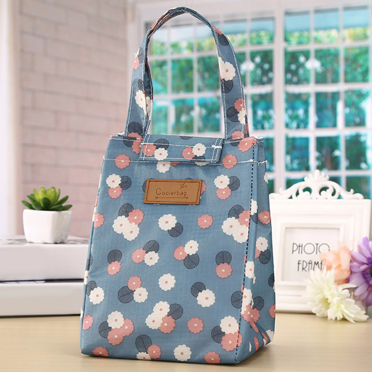 Joli sac isotherme repas bleu fleuri