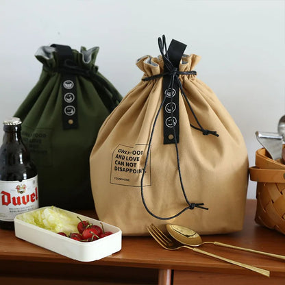 Lunch bag sur le bureau